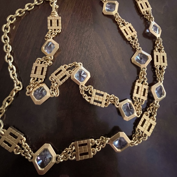 St.John Gold chain and Krystal belt - Picture 3 of 10